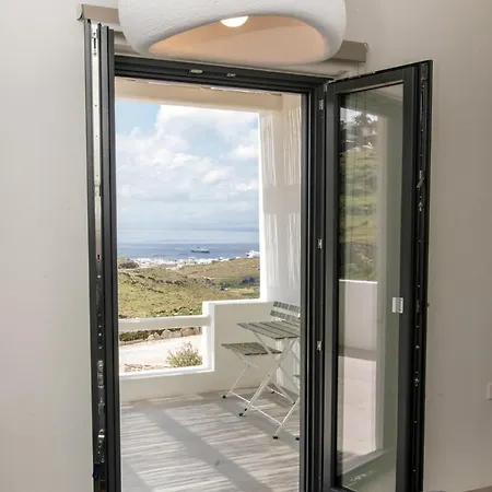 Rockaine Echoes Tinos
